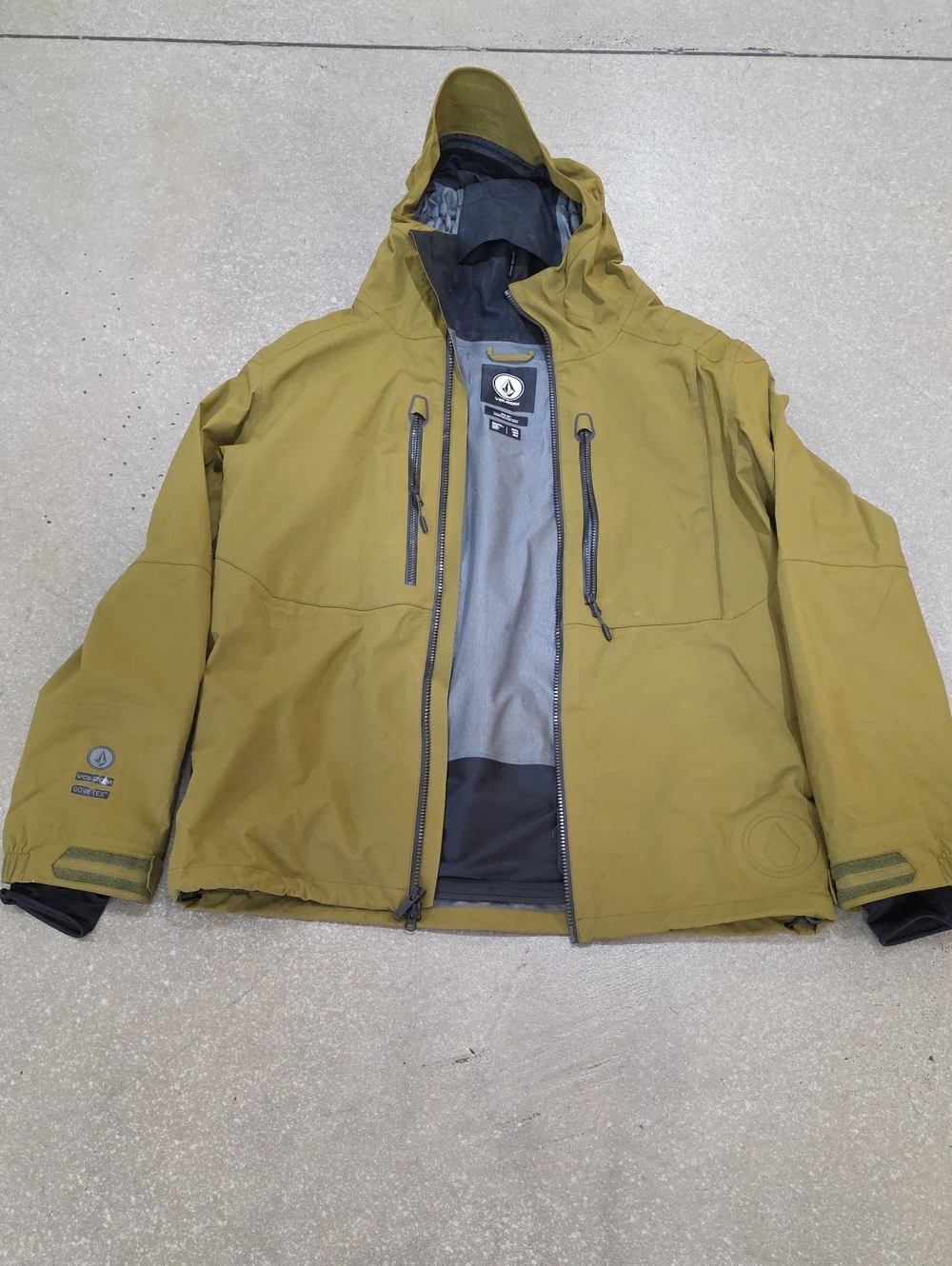 Volcom Men's Olive Hooded Ski Jacket